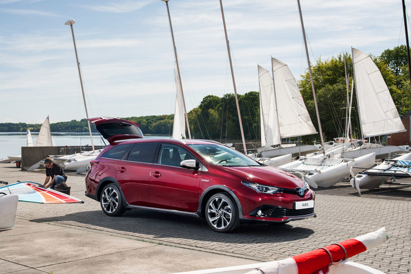 《Toyota Auris Touring Sports Freestyle》跨界外衣穿上身 《Toyota Auris Touring Sports Freestyle》跨界外衣穿上身