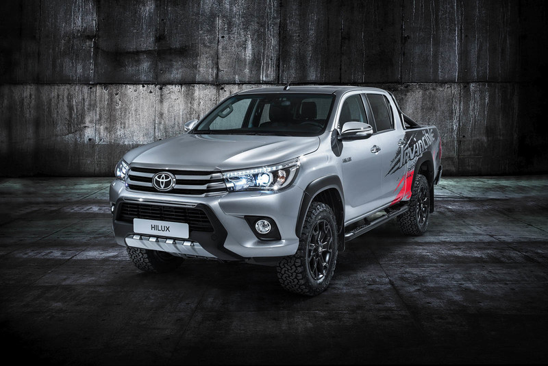 《Toyota Hilux Invincible 50》驚喜現身2017年法蘭克福車展 《Toyota Hilux Invincible 50》驚喜現身2017年法蘭克福車展