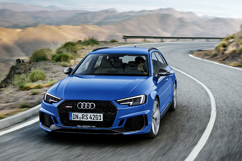 性能旅行車傳奇 全新《Audi RS 4 Avant》現身法蘭克福車展 性能旅行車傳奇 全新《Audi RS 4 Avant》現身法蘭克福車展