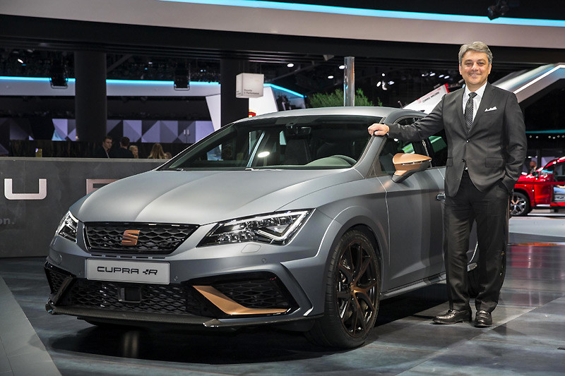 全球限量799部 全新《Seat Leon Cupra R》現身法蘭克福車展 全球限量799部 全新《Seat Leon Cupra R》現身法蘭克福車展