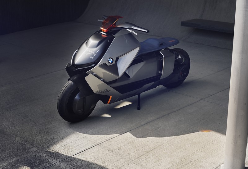 人車一體接軌未來 《BMW Concept Link》法蘭克福車展亮相 人車一體接軌未來 《BMW Concept Link》法蘭克福車展亮相