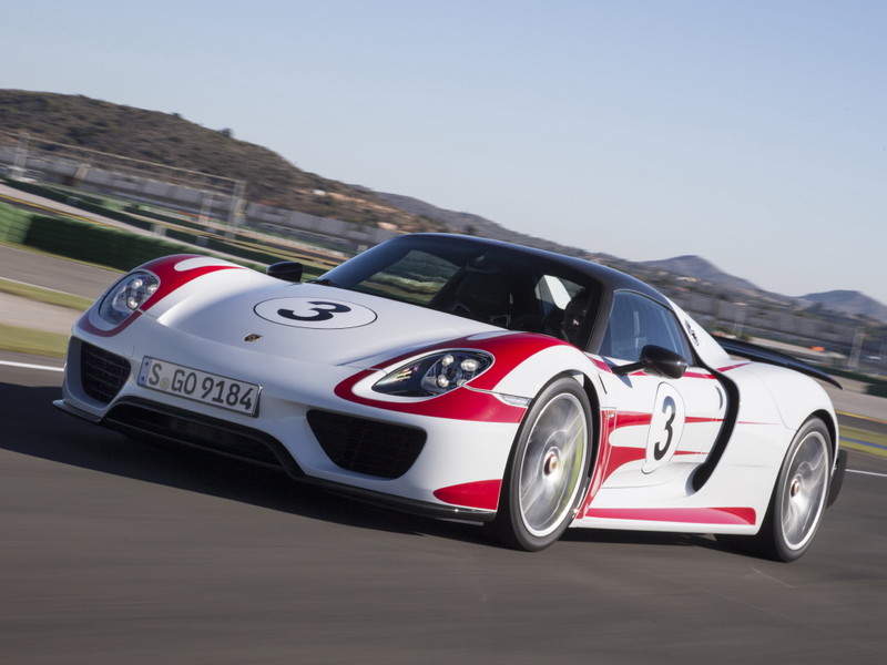 等待電池技術突破性發展 《Porsche 918 Spyder》後繼車還需等十年 等待電池技術突破性發展 《Porsche 918 Spyder》後繼車還需等十年
