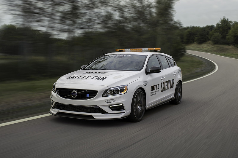 18年式《Volvo V60 Polestar WTCC Safety Car》登場 不僅安全還要更快 18年式《Volvo V60 Polestar WTCC Safety Car》登場 不僅安全還要更快
