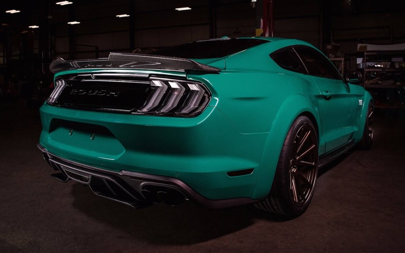 700匹《Roush 729 Mustang》美國改裝車展登場 向經典野馬致敬 700匹《Roush 729 Mustang》美國改裝車展登場 向經典野馬致敬