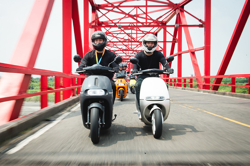第4萬名車主誕生! 《Gogoro》十月份機車市佔續創紀錄 第4萬名車主誕生! 《Gogoro》十月份機車市佔續創紀錄
