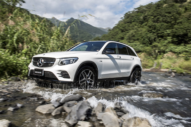 性能之餘也訴求空間機能 《Mercedes-AMG GLC 43 4Matic》360萬元起追加上市 性能之餘也訴求空間機能 《Mercedes-AMG GLC 43 4Matic》360萬元起追加上市