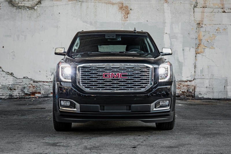 《GMC Yukon Denali Ultimate Black Edition》洛杉磯車展酷黑登場 《GMC Yukon Denali Ultimate Black Edition》洛杉磯車展酷黑登場