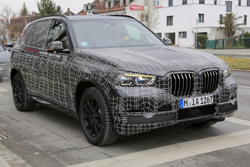 新一代G05《BMW X5》偽裝測試車再次曝光 有望2018年相見 新一代G05《BMW X5》偽裝測試車再次曝光 有望2018年相見