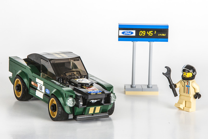 領了年終買這個 《Ford》與《Lego》再度攜手推出《Mustang Fastback》盒裝組 領了年終買這個 《Ford》與《Lego》再度攜手推出《Mustang Fastback》盒裝組