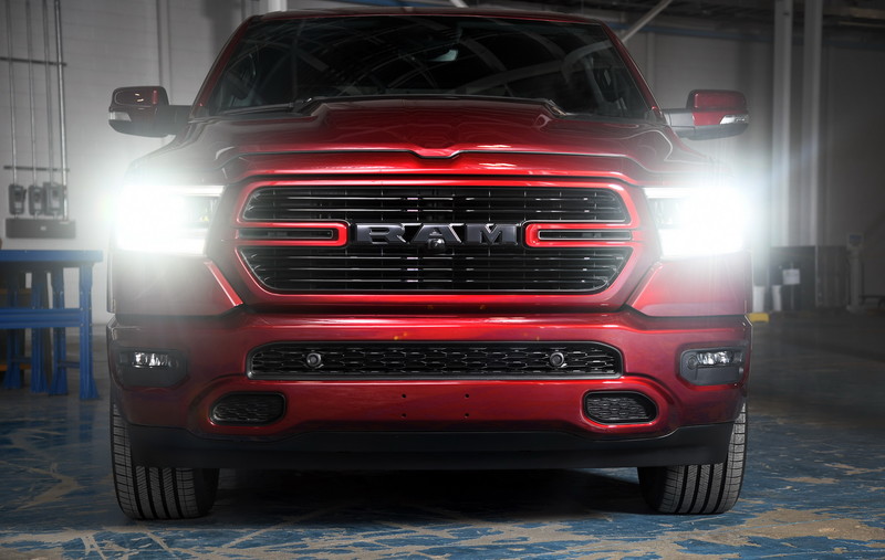 《Ram 1500 Sport》運動風加拿大專屬扮相 《Ram 1500 Sport》運動風加拿大專屬扮相