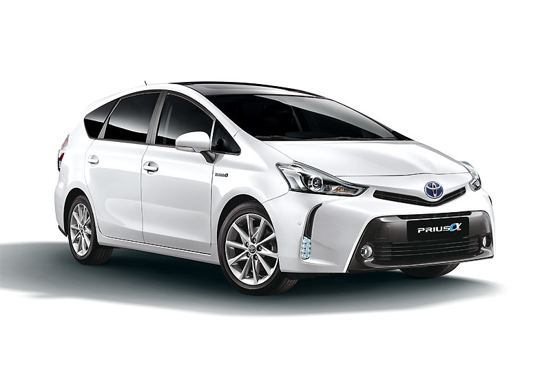 TSS主動安全系統投入 新年式《Toyota Prius α》維持原價升級上市 TSS主動安全系統投入 新年式《Toyota Prius α》維持原價升級上市