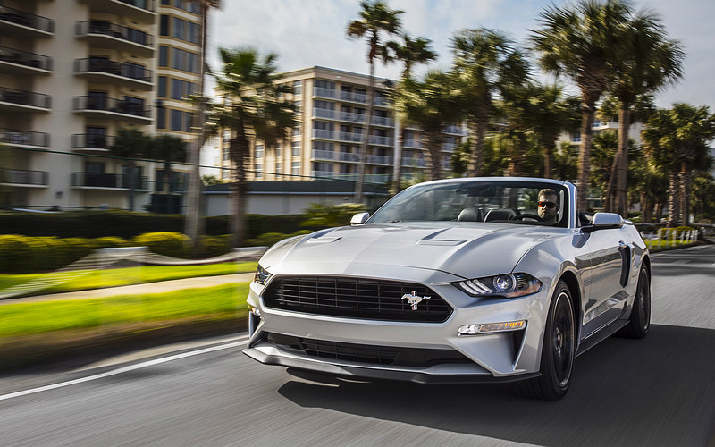 享受加州陽光 最新版《Ford Mustang California Special》重現經典亮相 享受加州陽光 最新版《Ford Mustang California Special》重現經典亮相