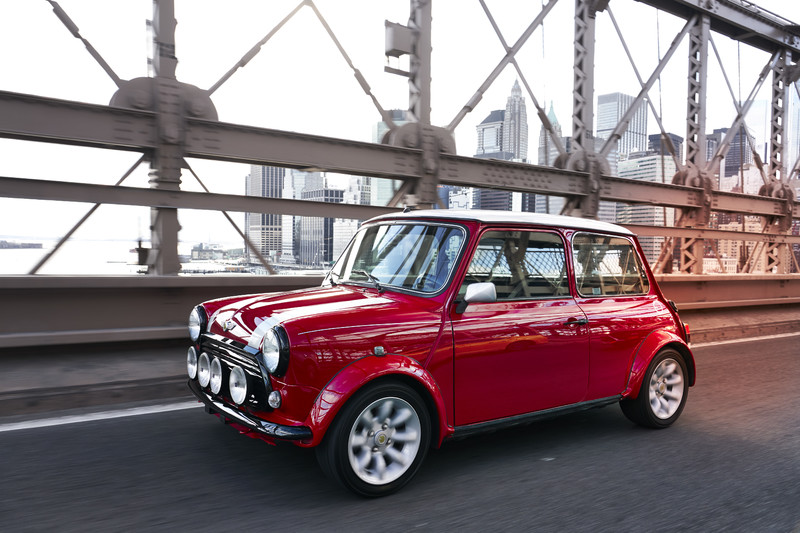 以經典展望未來 《Mini》打造《Mini Electric》電動老咪 以經典展望未來 《Mini》打造《Mini Electric》電動老咪