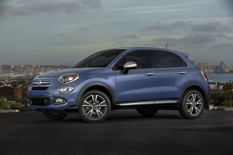 《Fiat 500X Blue Sky Edition》跨界特仕有藍天 《Fiat 500X Blue Sky Edition》跨界特仕有藍天
