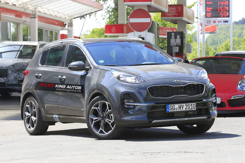 小改款《Kia Sportage》無偽裝曝光 確定搭載48V Mild-Hybrid柴油引擎 小改款《Kia Sportage》無偽裝曝光 確定搭載48V Mild-Hybrid柴油引擎