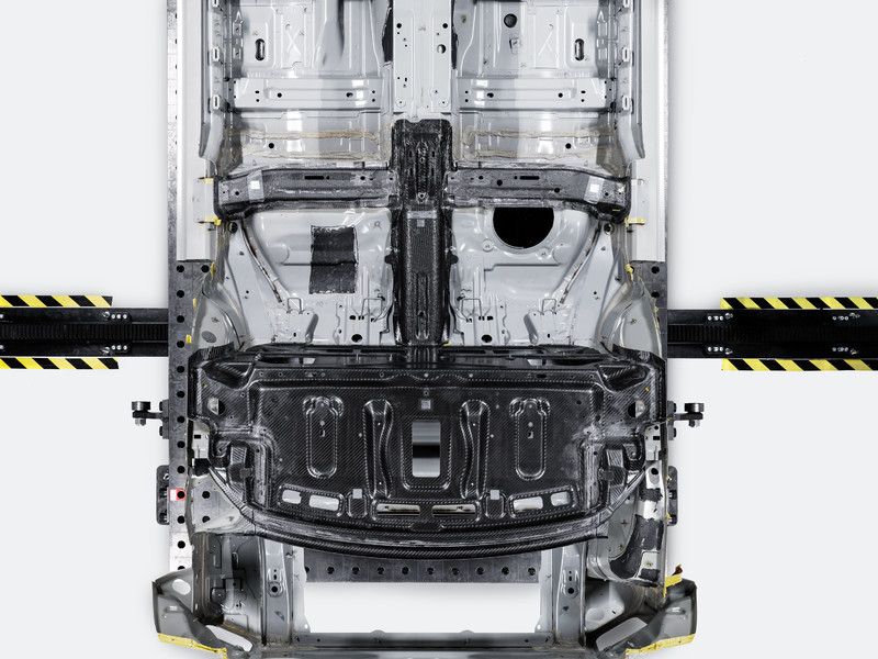 減重超過200公斤 《Polestar》公布《Polestar 1》碳纖維車體結構 減重超過200公斤 《Polestar》公布《Polestar 1》碳纖維車體結構