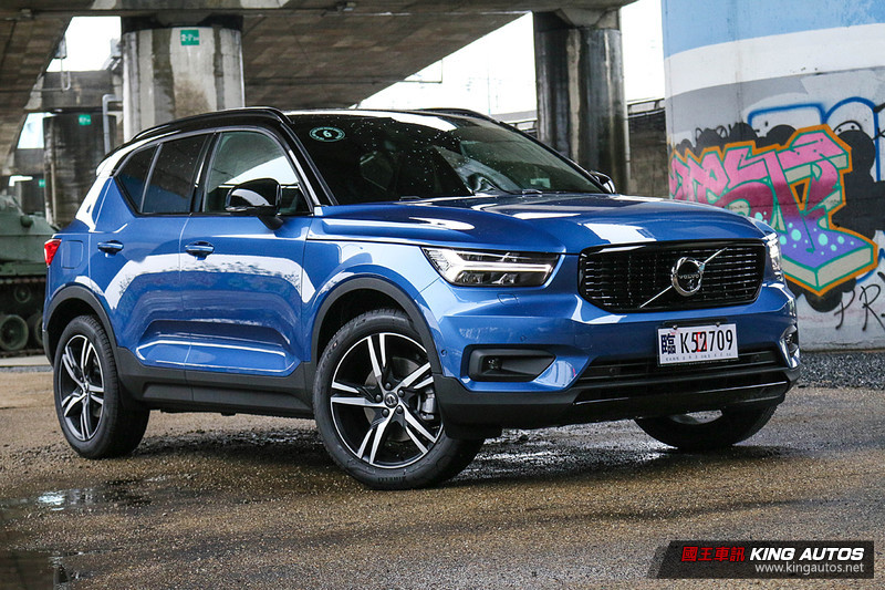 和你想的不一樣 — 《Volvo XC40 T4 R-Design》試車報導 和你想的不一樣 — 《Volvo XC40 T4 R-Design》試車報導