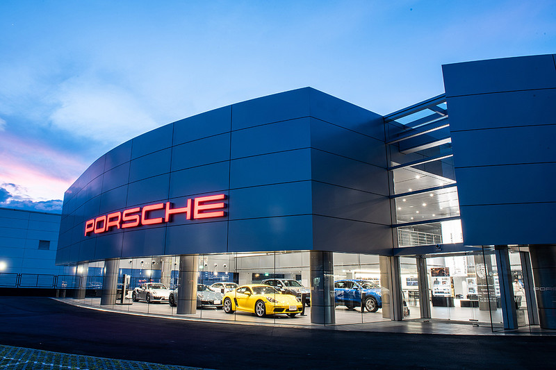 新北《Porsche Center》展示暨服務中心啟用 規模與服務直指全球最佳 新北《Porsche Center》展示暨服務中心啟用 規模與服務直指全球最佳
