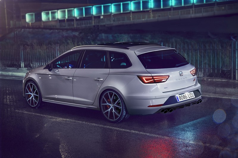 《Seat Leon ST Cupra Carbon Edition》英國限量熱血特仕 《Seat Leon ST Cupra Carbon Edition》英國限量熱血特仕