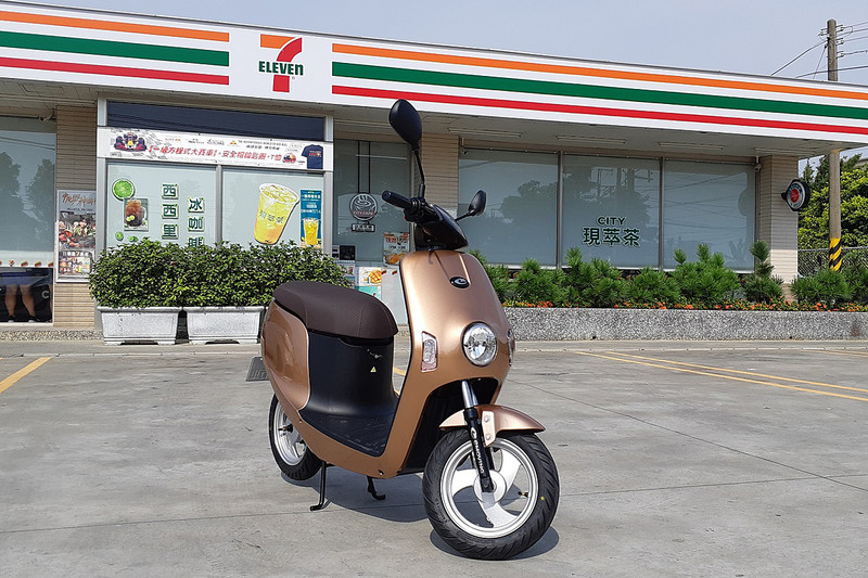 《emoving Shine》進駐便利商店 7-11就能買電動自行車 《emoving Shine》進駐便利商店 7-11就能買電動自行車