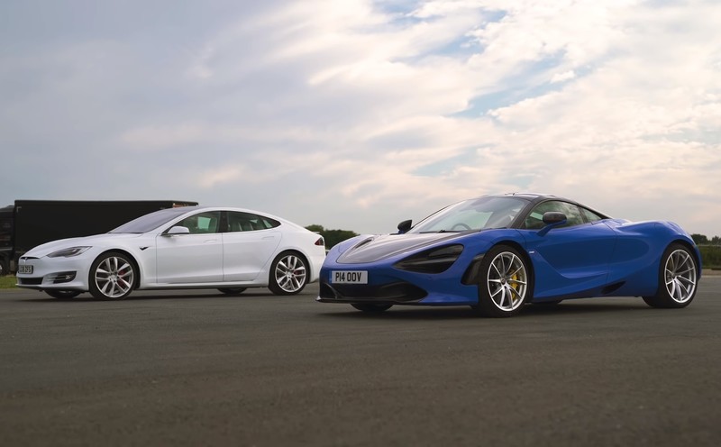 險中求勝 《Tesla Model S P100D》與《McLaren 720S》直線加速對決 險中求勝 《Tesla Model S P100D》與《McLaren 720S》直線加速對決