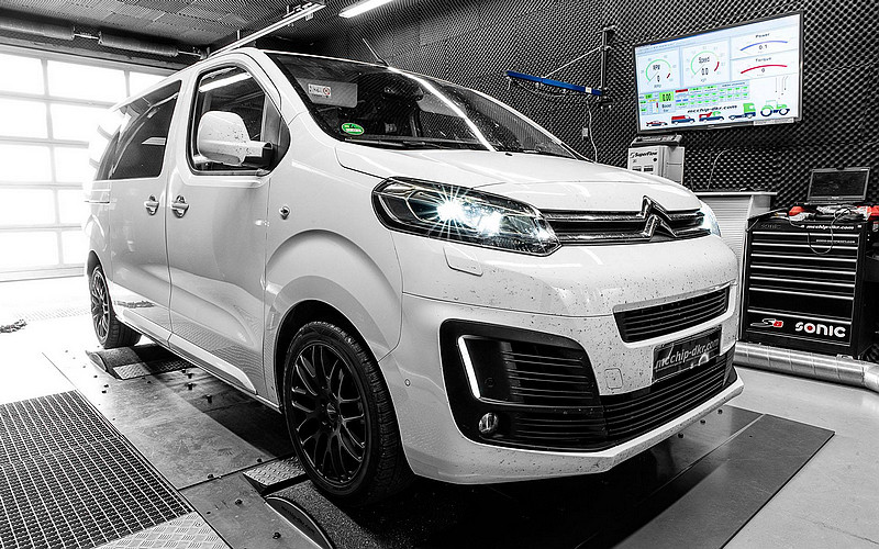 讓領航家更有勁 mcchip-dkr為《Peugeot Traveller/Citroen SpaceTourer》推出BlueHDi動力升級 讓領航家更有勁 mcchip-dkr為《Peugeot Traveller/Citroen SpaceTourer》推出BlueHDi動力升級