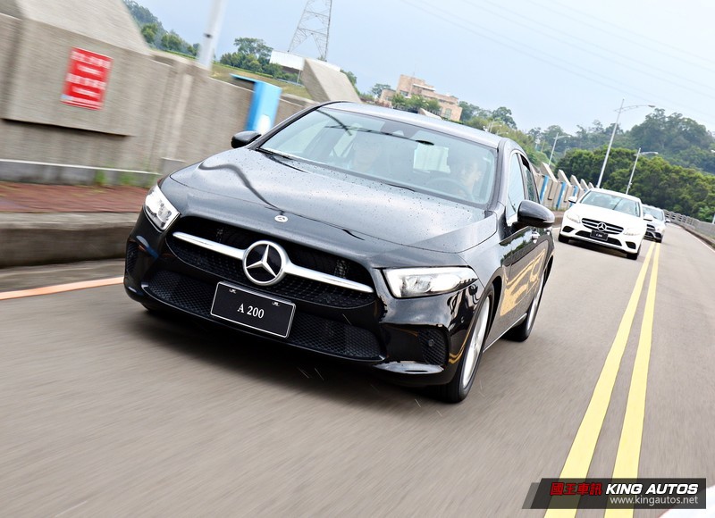 熱情再多點會更好 ─ 新一代《Mercedes-Benz A 200》淺嚐試駕 熱情再多點會更好 ─ 新一代《Mercedes-Benz A 200》淺嚐試駕