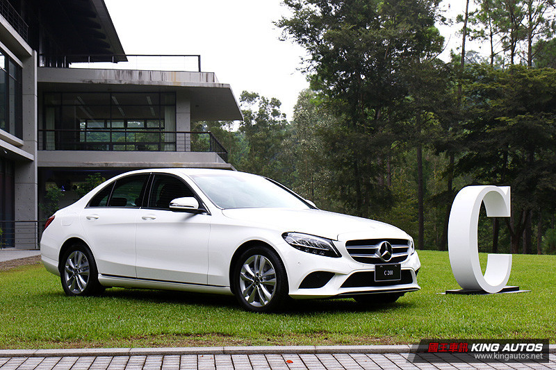 預告9月21日登場 現行小改款《Mercedes-Benz C-Class》車系重點摘要 預告9月21日登場 現行小改款《Mercedes-Benz C-Class》車系重點摘要