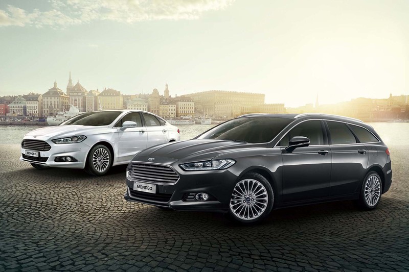 2019年式《Ford Mondeo》售價不變再進化 旅行車導入全環式LED光條尾燈 2019年式《Ford Mondeo》售價不變再進化 旅行車導入全環式LED光條尾燈
