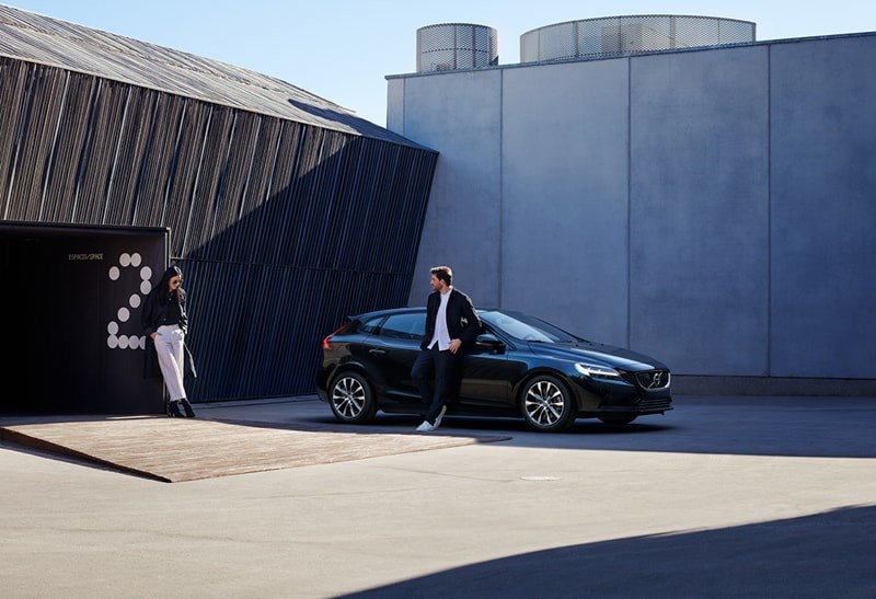 《Volvo V40 Signature Edition》法國特仕新成員加料登場 《Volvo V40 Signature Edition》法國特仕新成員加料登場