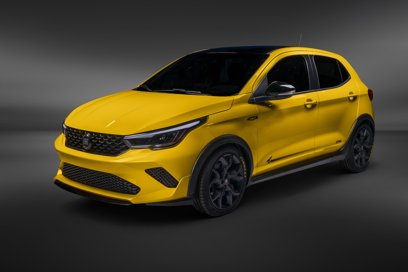 熱血勁裝上身《Fiat Argo Sting》運動風概念聖保羅車展現身 熱血勁裝上身《Fiat Argo Sting》運動風概念聖保羅車展現身