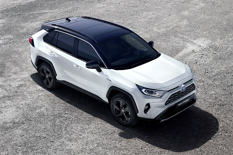 單一油電動力進駐 英國規格《Toyota RAV4 Hybrid》完整新車資訊公佈 單一油電動力進駐 英國規格《Toyota RAV4 Hybrid》完整新車資訊公佈