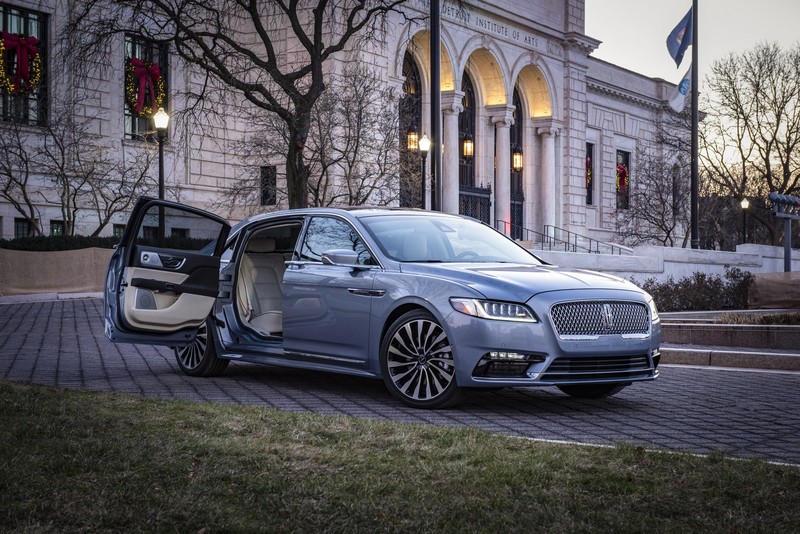 問世80週年《Lincoln Continental》限量加長版氣勢登場 問世80週年《Lincoln Continental》限量加長版氣勢登場