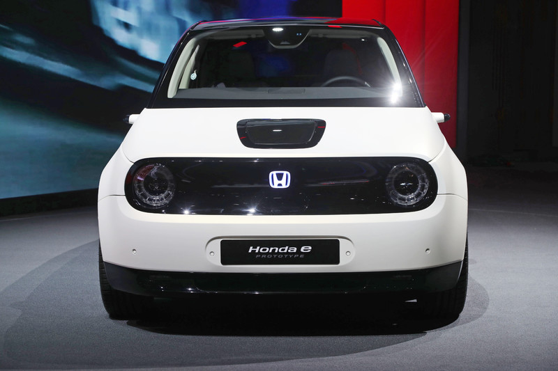 後驅電動小車《Honda e Prototype》正式亮相 2019下半年開始生產銷售 後驅電動小車《Honda e Prototype》正式亮相 2019下半年開始生產銷售
