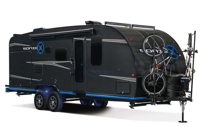 不怕沒電缺水 《KZ RV》發表全球第一款自續式綠能露營車 不怕沒電缺水 《KZ RV》發表全球第一款自續式綠能露營車