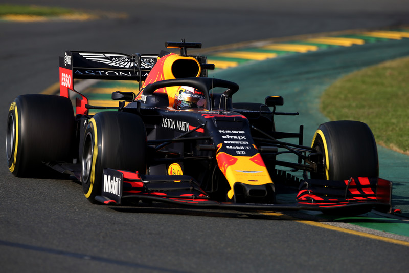 《Red Bull》攜手《Honda》站上頒獎台 但動力性能仍需強化 《Red Bull》攜手《Honda》站上頒獎台 但動力性能仍需強化
