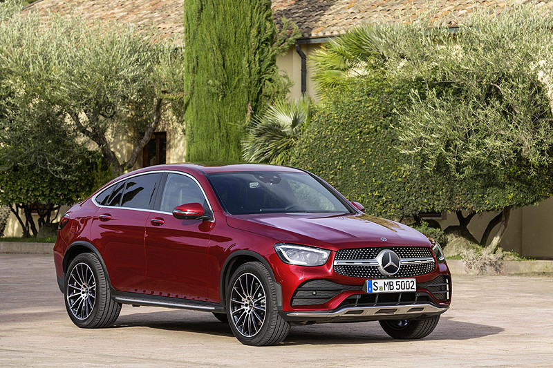 同樣大規模小改 全新《Mercedes-Benz GLC Coupé》追加亮相 同樣大規模小改 全新《Mercedes-Benz GLC Coupé》追加亮相