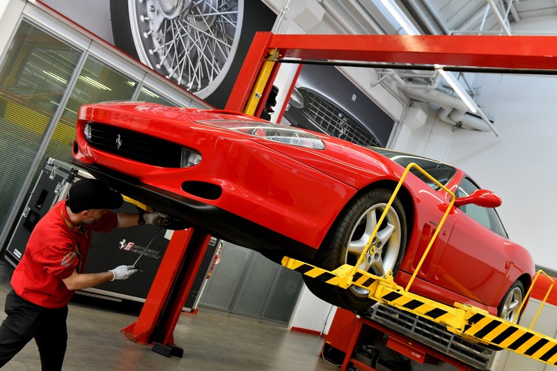 《Ferrari》推出Ferrari Premium法拉利保養計畫 最高可享15年保固服務 《Ferrari》推出Ferrari Premium法拉利保養計畫 最高可享15年保固服務
