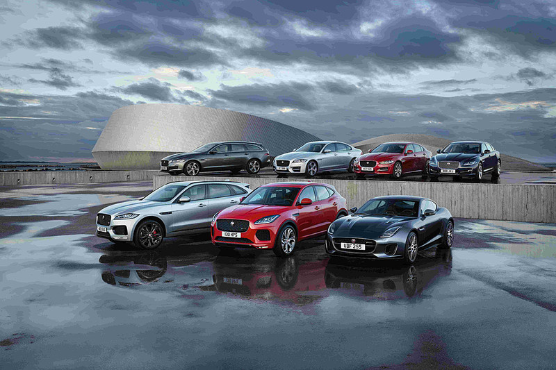 《Discovery Sport》與《Discovery》享優惠入主價 《Jaguar Land Rover》同推半價入主方案 《Discovery Sport》與《Discovery》享優惠入主價 《Jaguar Land Rover》同推半價入主方案