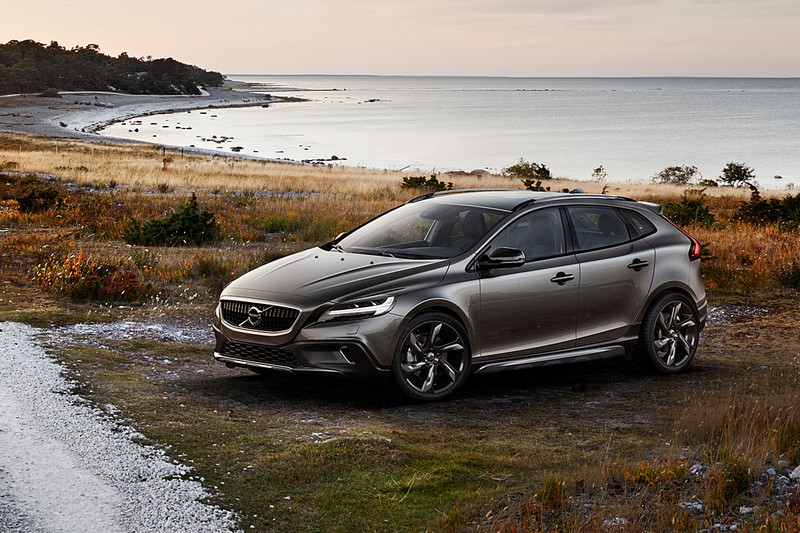 入主《Volvo V40》最後機會 119萬元起絕版出清 入主《Volvo V40》最後機會 119萬元起絕版出清