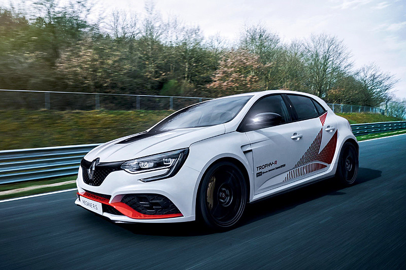 全新《Renault Mégane R.S. Trophy-R》再度刷新Nürburgring前驅車單圈紀錄 全新《Renault Mégane R.S. Trophy-R》再度刷新Nürburgring前驅車單圈紀錄