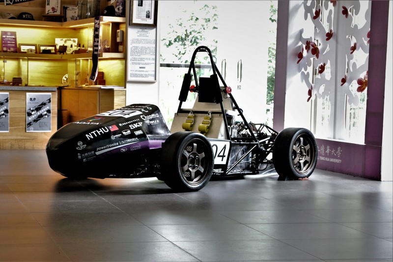 造車實力再進化 《清大賽車工廠》2019方程式賽車登場 造車實力再進化 《清大賽車工廠》2019方程式賽車登場