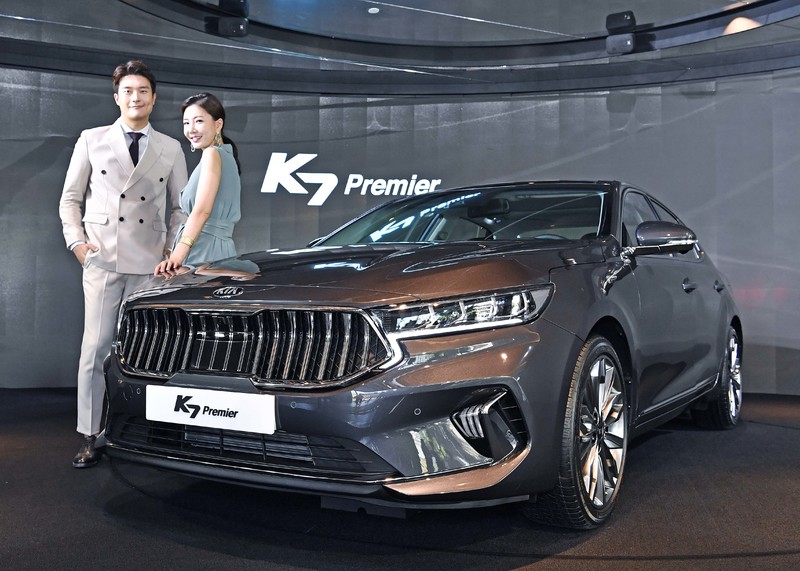 《Kia K7 Premier》正式亮相 小改款《Cadenza》南韓預售開跑 《Kia K7 Premier》正式亮相 小改款《Cadenza》南韓預售開跑