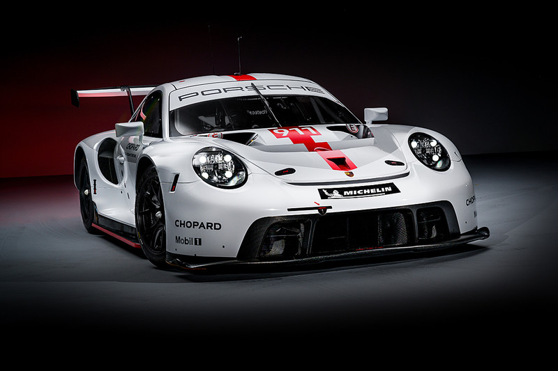 新世代《Porsche 911 RSR》現身亮相 Typ 991 II世代911的終極賽道機器 新世代《Porsche 911 RSR》現身亮相 Typ 991 II世代911的終極賽道機器