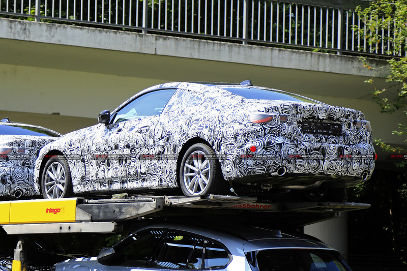 縮小版的8 Series Coupe?新世代《BMW 4 Series Coupe》偽裝車首度曝光 縮小版的8 Series Coupe?新世代《BMW 4 Series Coupe》偽裝車首度曝光