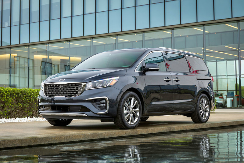 《Kia Carnival》雙車型138.9萬元起預售開跑 9月搶攻大型MPV市場 《Kia Carnival》雙車型138.9萬元起預售開跑 9月搶攻大型MPV市場