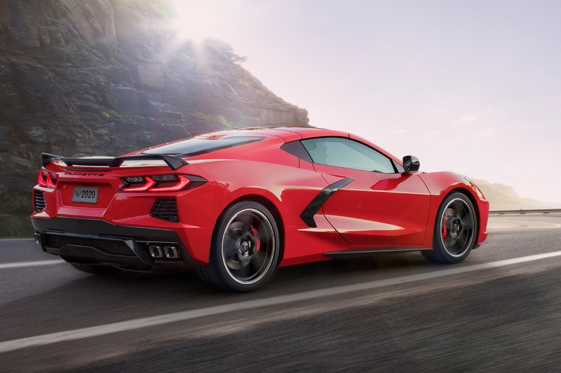 謎底揭曉 《Corvette C8 Stingray》極速可達312km/h 謎底揭曉 《Corvette C8 Stingray》極速可達312km/h