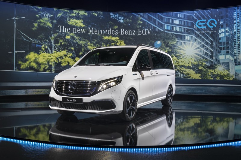 概念成真《Mercedes-Benz EQV》法蘭克福車展首演前搶先亮相 概念成真《Mercedes-Benz EQV》法蘭克福車展首演前搶先亮相