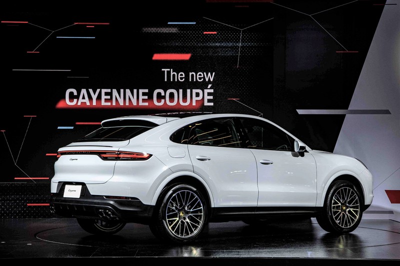 370萬有找 《Porsche Cayenne Coupé》翹臀登台 370萬有找 《Porsche Cayenne Coupé》翹臀登台