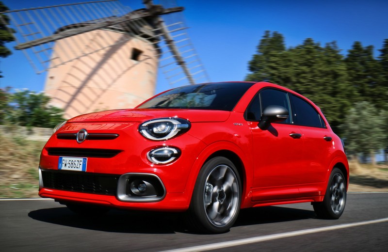 《Fiat 500X Sport》動感登場 跨界家族增添熱血新成員 《Fiat 500X Sport》動感登場 跨界家族增添熱血新成員